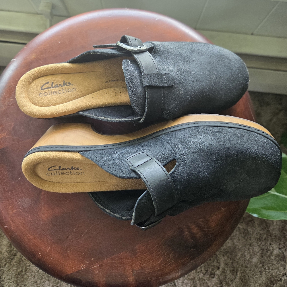 Clarks Black Clogs Comfortable Slip-On Design
